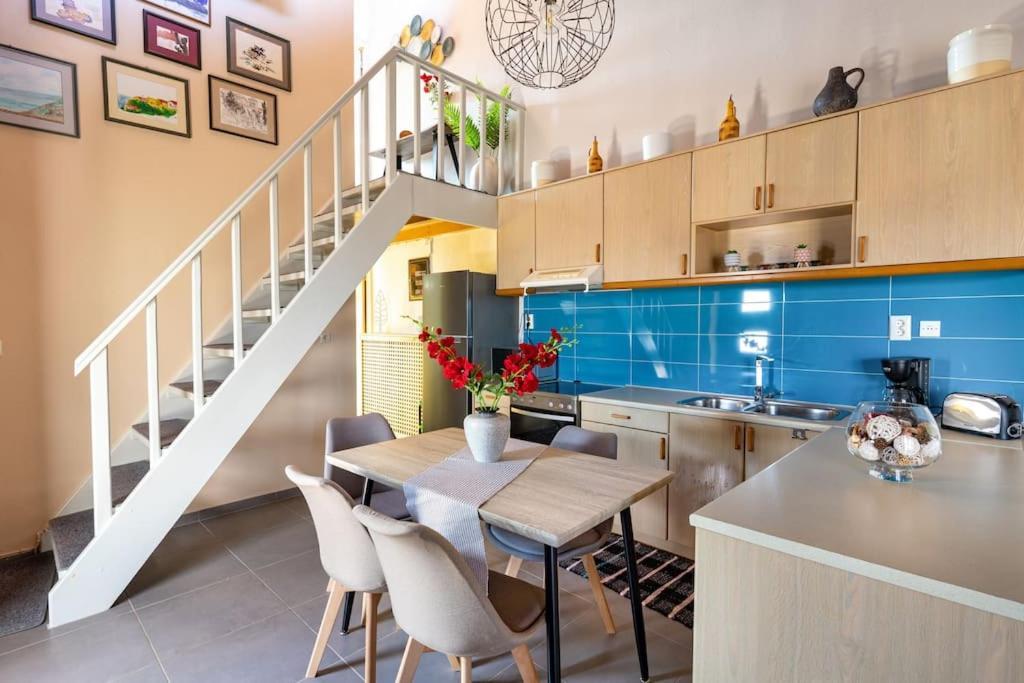 Kokkino ChorioCelestia Houseアパートメント エクステリア 写真
